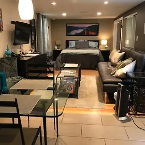 Boutique Style In The Heart Of Se Apartment